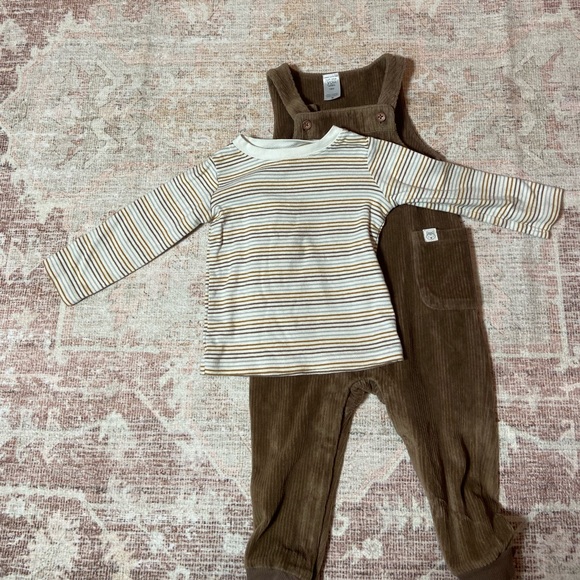 ••Corduroy Brown Overalls - Picture 6 of 6